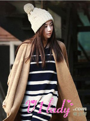 最新韩版毛衣外套搭配风尚