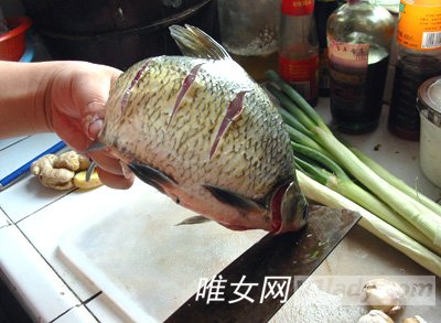 红烧鳊鱼的家常做法详细步骤图片展示